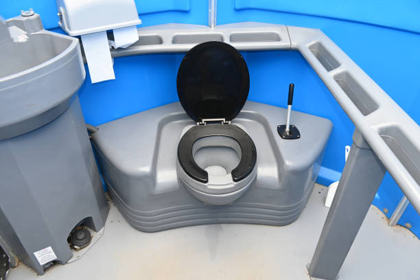 Portable Toilet Options We Offer in Mineral Wells, TX